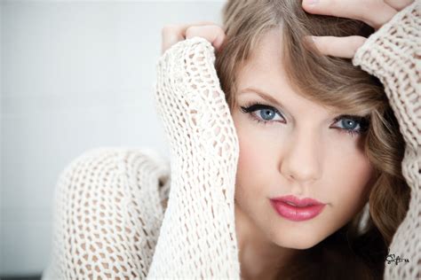 Taylor Swift Photoshoot 110 Speak Now Album 2010 Anichu90 Photo 18045619 Fanpop