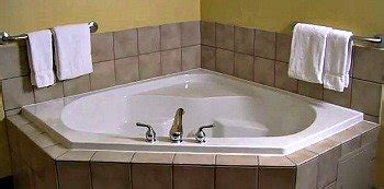 Maximize your time in portland. Oregon Jacuzzi®Suites & Hot Tub Hotel Rooms, Honeymoon ...