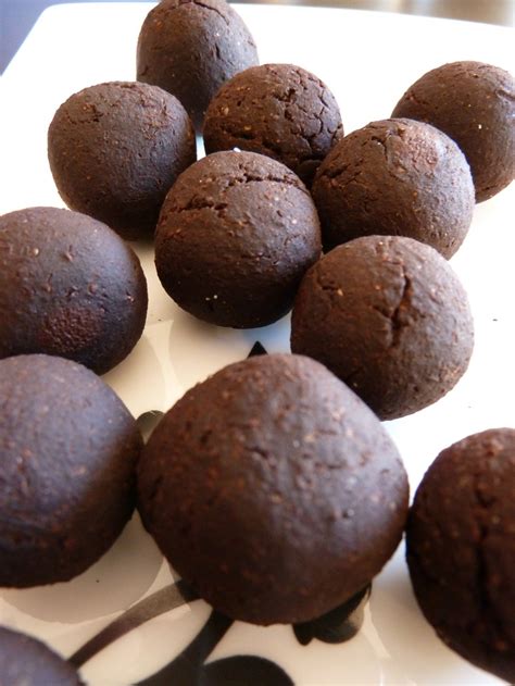 Raw Chocolate Fudge Balls Original Recipe By Pure Raw Raw Chocolate