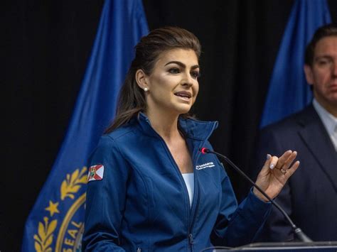 Casey Desantis Steals A Fashion Idea From Melania Trump That Didn T Go Over Well The First Time