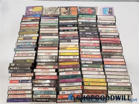 music on audio cassettes great selection of genres large lot