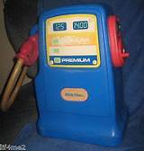 Pictures of Little Tikes Gas Pump Station