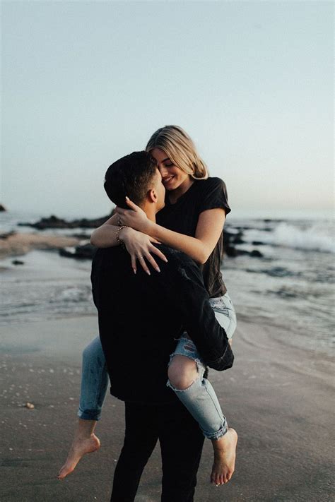Pin By Morgane Viaud On Relationship Pictures Couples Beach
