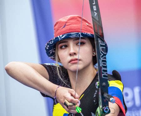 Valentina Acosta Tiro Con Arco Se Al Colombia