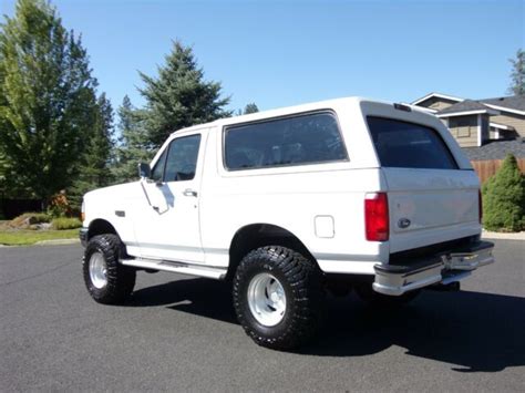 Selling With No Reserve Rust Free 1993 Ford Bronco Oj White 109k
