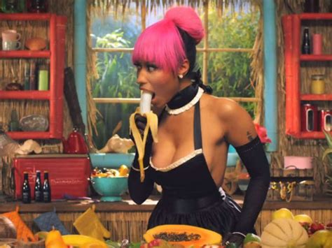 Nicki Minaj Anaconda Music Video And Screencaps 09 Gotceleb