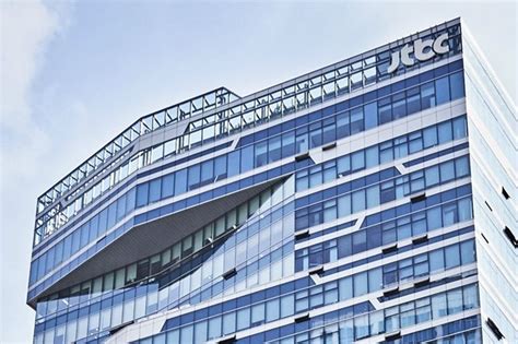 It was launched on 1 december 2011. 권석천 JTBC 보도총괄 "뉴스룸 사라지면 달라지나 스스로 물어야" - 미디어오늘