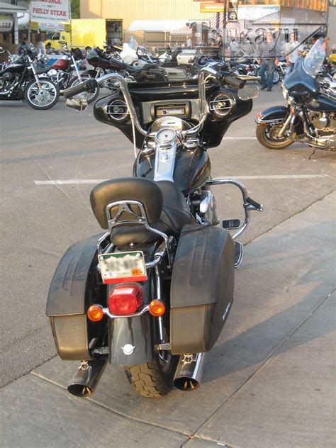 May not fit with some aftermarket handlebars. Detachable Fairing for Road King classic,custom,standard ...