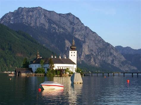 Castle Ort On Traunsee Lake Gmunden Austria Pixdaus Upper Austria