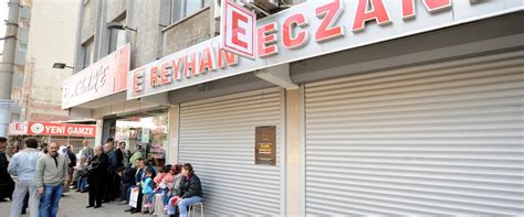 Tartışabilir, bilgi alışverişinde bulunabilir, sohbet edebilir, i̇stanbul eczane ilanlarınızı yayınlayabilirsiniz. Eczaneler kepenk indirdi | NTV