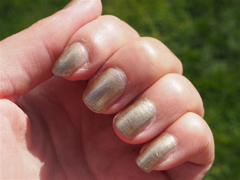 Beauty Tbt Opi Glitzerland Helpless Whilst Drying