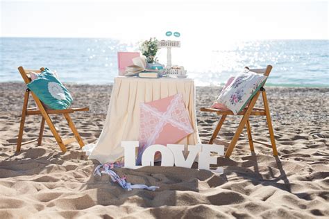 21 Romantic Proposal Decorations For Your Big Reveal Weddingwire