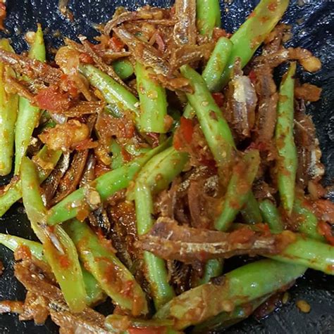 Pilihan utama sebagai sajian istimewa. Resepi : Kacang Buncis Bilis Goreng Belacan - lepak.com.my