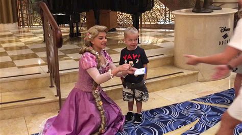 Kids Meet All The Disney Princesses Youtube
