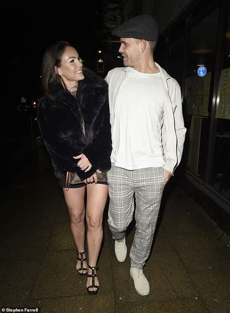 Mafs Uk Star Marilyse Corrigan Dons A Mini Dress And Puts On A Loved Up Display