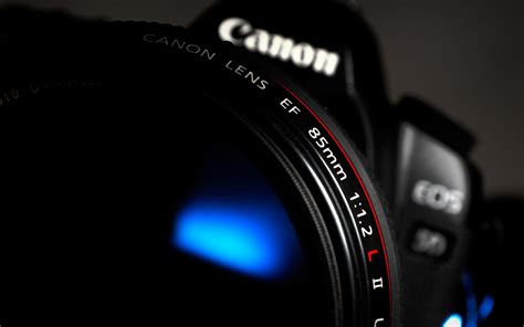 Canon Lens Brand Advertising Wallpaper Preview
