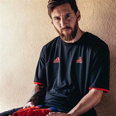 Lionel Messi Wiki Biography Personal Life Career Relationship