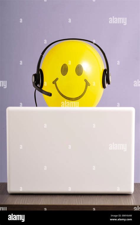 Computer Smiley Face Hi Res Stock Photography And Images Alamy