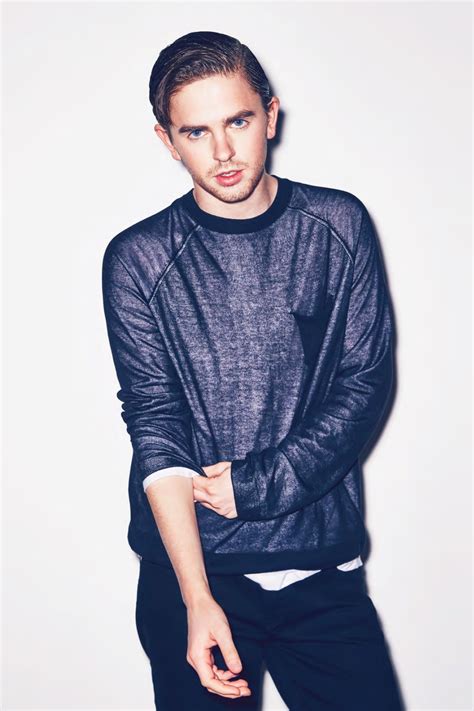Freddie highmore is an english actor. Freddie Highmore - Actor - CineMagia.ro