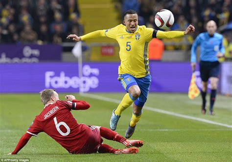 Peter forsberg sweden soccer jersey small 2018 shirt br3838 adidas ig93. Sweden 2-1 Denmark: Zlatan Ibrahimovic and Emil Forsberg seal narrow victory as hosts edge ...