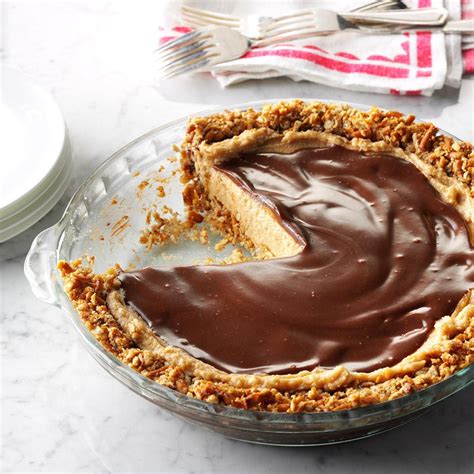 Easy Peanut Butter And Pretzel Pie Recipe How To Make It