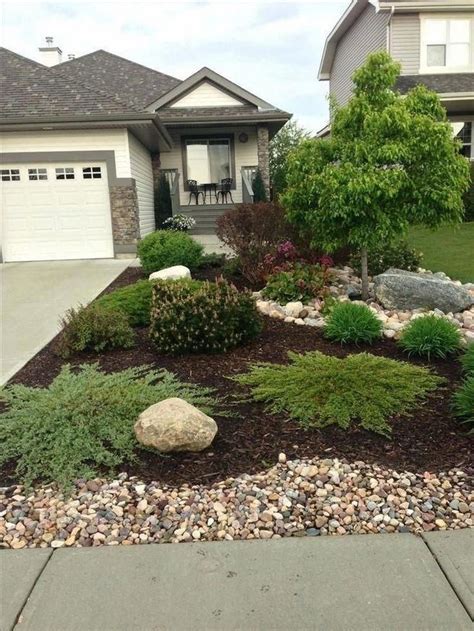 15 Elegant Front Sidewalk Landscaping Ideas Lmolnar