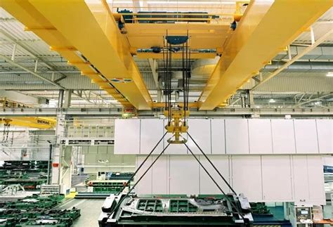 Electric Overhead Travelling Crane At Best Price In Ahmedabad