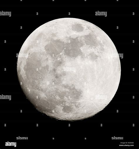 Before Full Moon Hi Res Stock Photography And Images Alamy