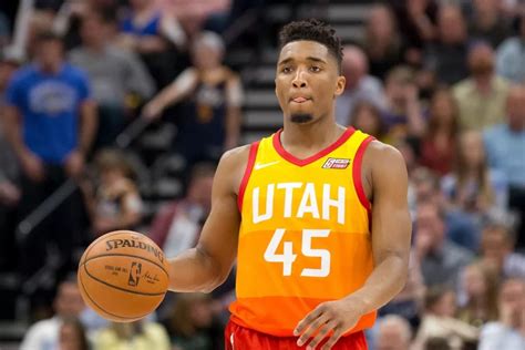 Jackie macmullan of espn wrote how he has also forged a relationship with jazz star donovan mitchell. Donovan Mitchell - wielkimi meczami ucisza Thunder ...