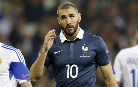 Olympique lyon, olympique lyonnais, real madrid. Ruling for Benzema in 'Valbuena case' delayed | MARCA English