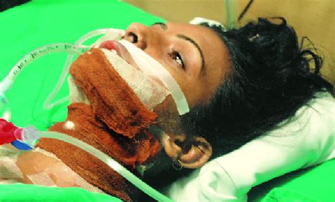 Woman Stabbed 27 Times In Noidahusband Questioned Delhi News The