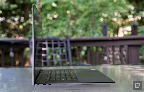 Dell Xps 17 Review 2020 So Much Screen Engadget