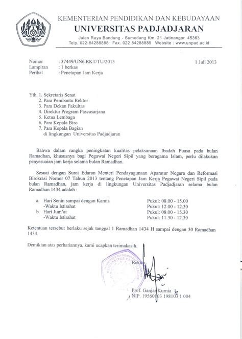 Dengan sanksi teringan bila tidak hadir 5 hari kerja diberi teguran lisan dan sanksi terberat tidak masuk > 45 hari diberhentikan dengan tidak. Penetapan Jam Kerja Selama Ramadhan 1434 H di Unpad ...