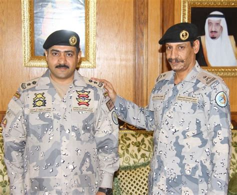 الثلاثاء 1441/07/16 هـ الموافق : العتيبي يقلد عدداً من ضباط حرس الحدود بـ #جازان رتبهم ...