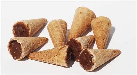 A New Startup Is Selling Mini Chocolate Filled Cones Food Chocolate Filling Sweet