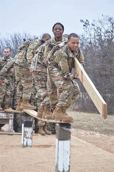 Developing teamwork in BCT at Fort Leonard Wood | Article | The United