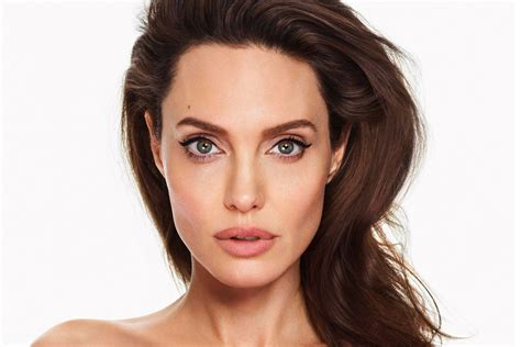 Celebrity Angelina Jolie 4k Ultra Hd Wallpaper