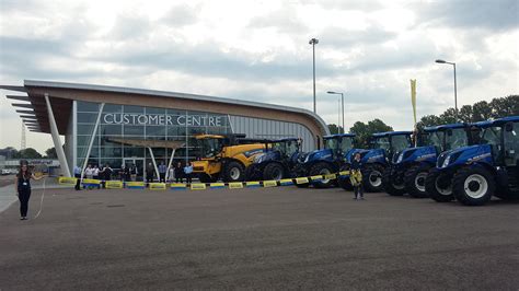 New Holland Tractors Return To Basildon After Completing 5000 Mile