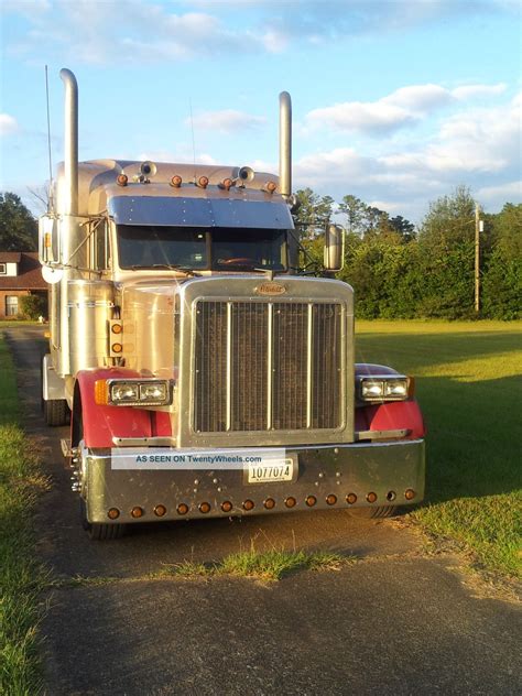 1999 Peterbilt 379