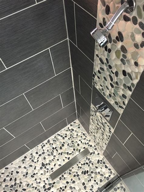 26 Nice Pictures And Ideas Of Pebble Bath Tiles 2022