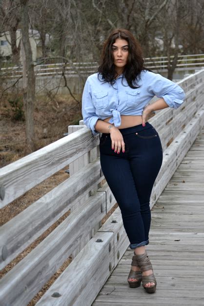 The 10 Hottest Plus Size Fashion Models Nadia Aboulhosn Curvy Women