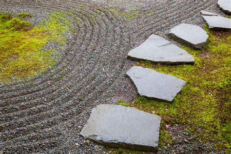 10 Stepping Stone Designs Bob Vila