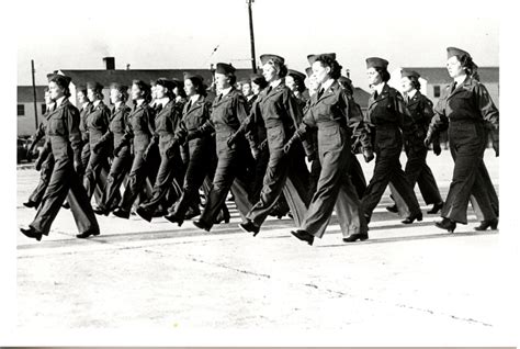 2015 hd филми екшън фантастика приключенски. World War II Army Flight Nurses - 1 Jan 2018 | Judith ...