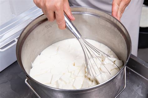 How To Make Homemade Cheese With A Simple Recipe