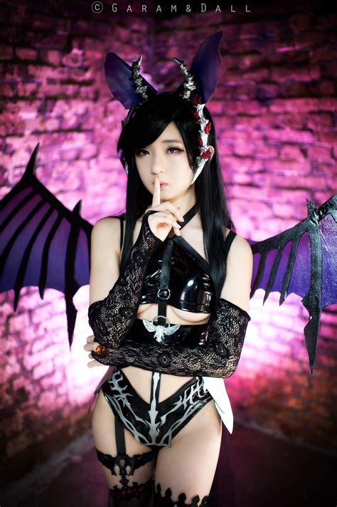 Succubus Queen From Mabinogi Is The Latest Team Csl Cosplay