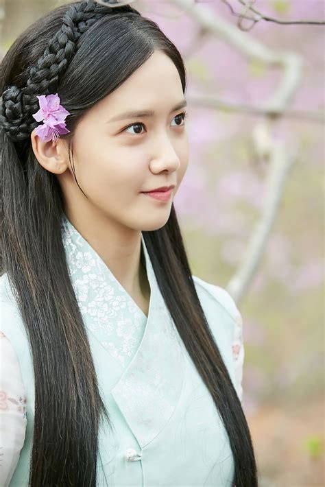 More Of Snsd Yoona S Charming Stills From The King Loves Yoona Kpop Nữ Thần
