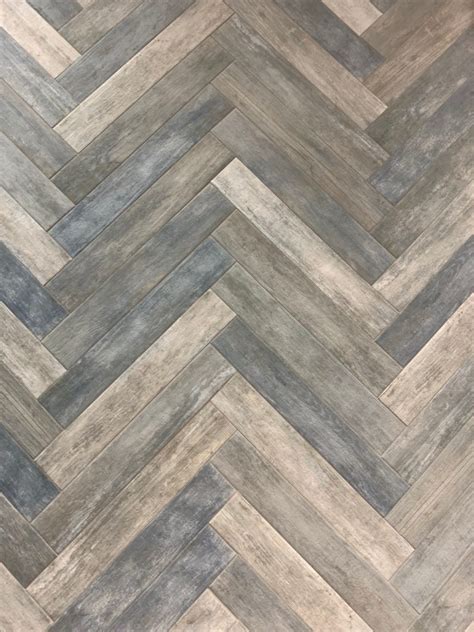 How to Lay Floor Tiles - Standard Tile