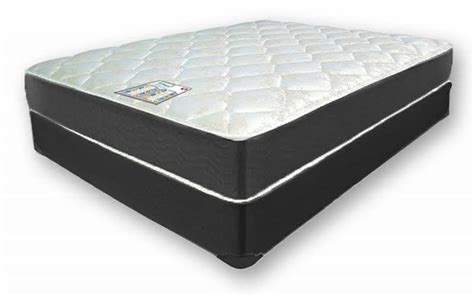 An orthopedic mattress is a type of mattress that offers support to the joints. Best Orthopedic Mattress - Shopping Guide with Pros/Cons ...