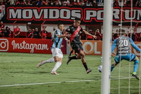 Atlético GO derrota Grêmio por 2 a 0 no Campeonato Brasileiro Portal