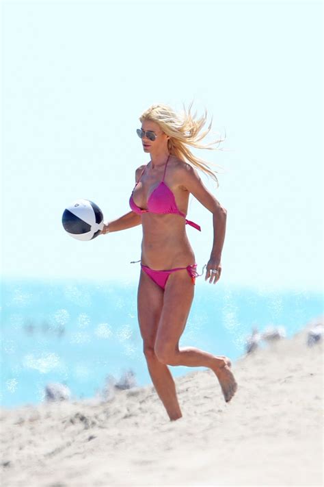 Victoria Silvstedt In Pink Bikini On The Beach In Miami The Best Porn Website